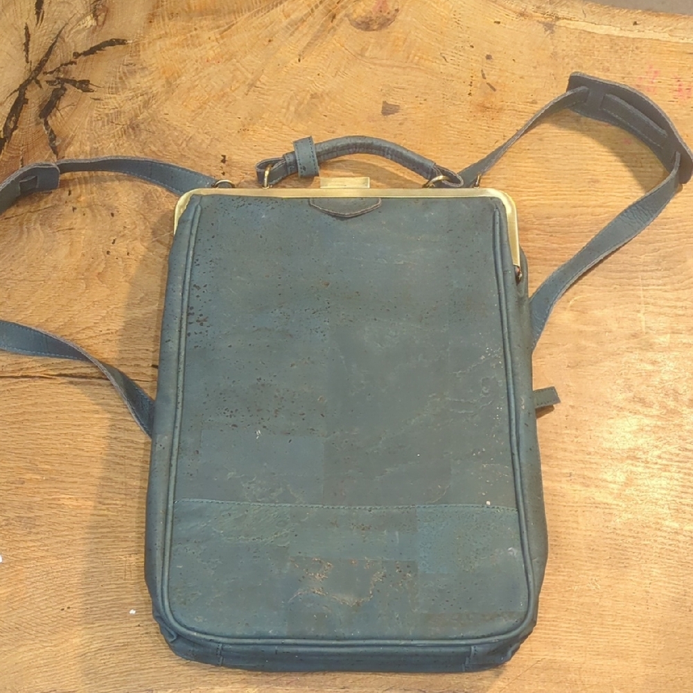 Rare Laflore Paris Bobobark Convertible Backpack Purse - Vegan Corkskin